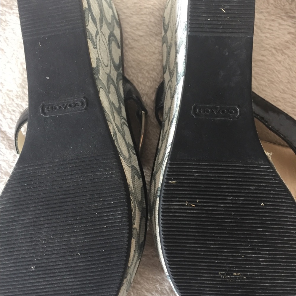 Authentic Coach Sandals - Picture 5 of 5